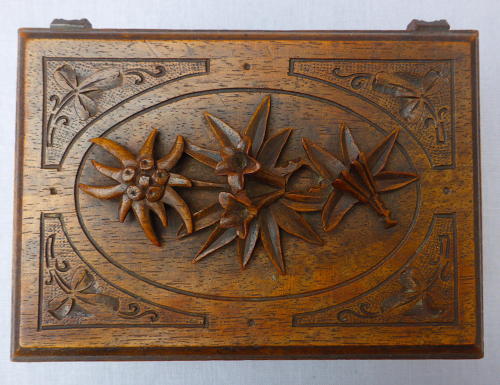 Early 20th century Black Forest carved jewellery box