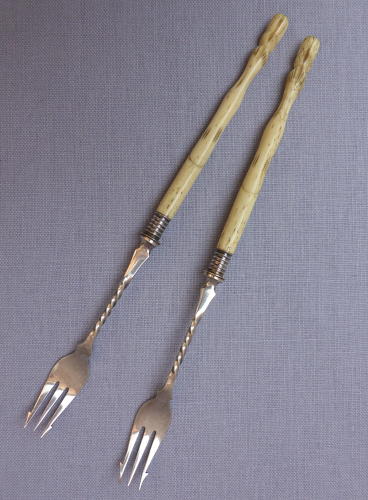 Pair of late 19th century hoof handle pickle forks
