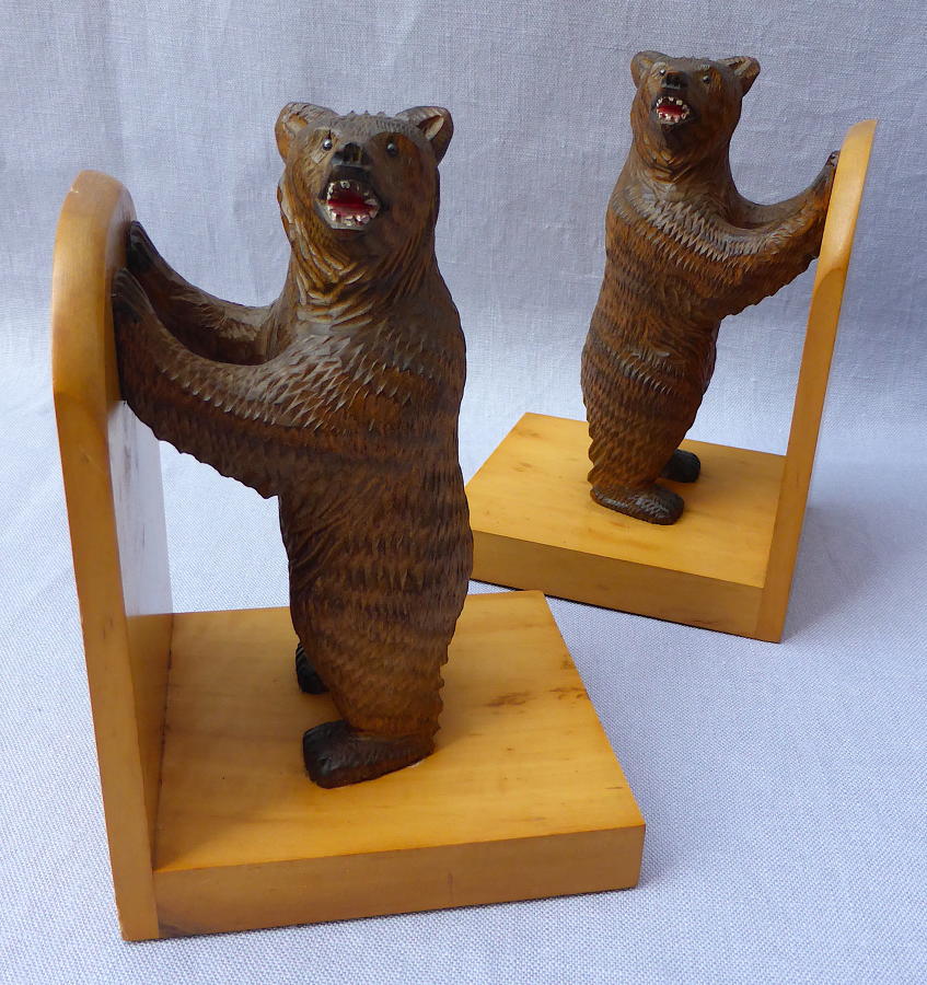 Pair of mid 20th century Black Forest bear bookends