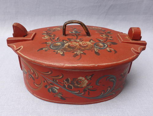 Norwegian Rosemaling Viksdal bent wood tine