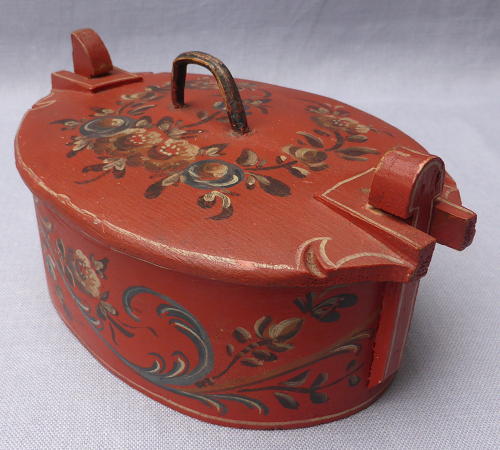 Norwegian Rosemaling Viksdal bent wood tine
