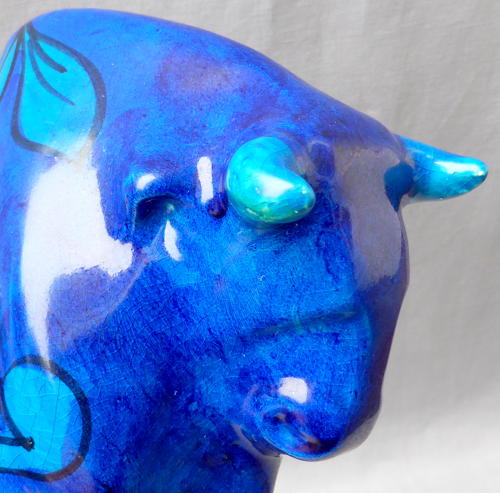 Magnificent Bellini Raymor ceramic bull 1960s Italian