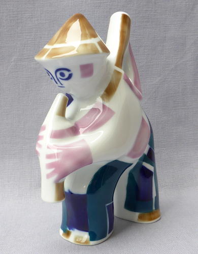 Spanish Sargadelos bagpiper figurine
