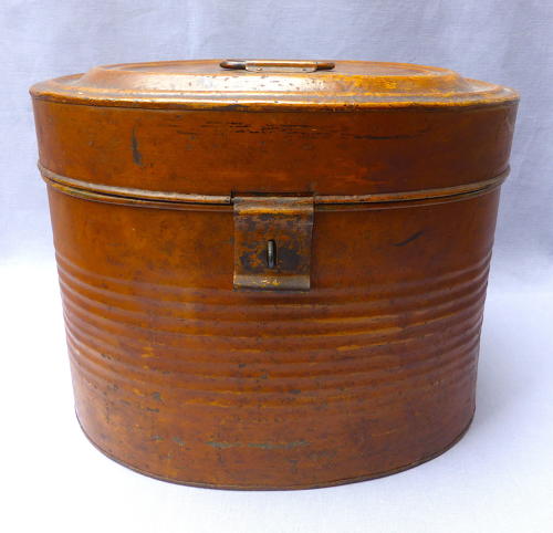 Victorian scumble glazed tin hatbox