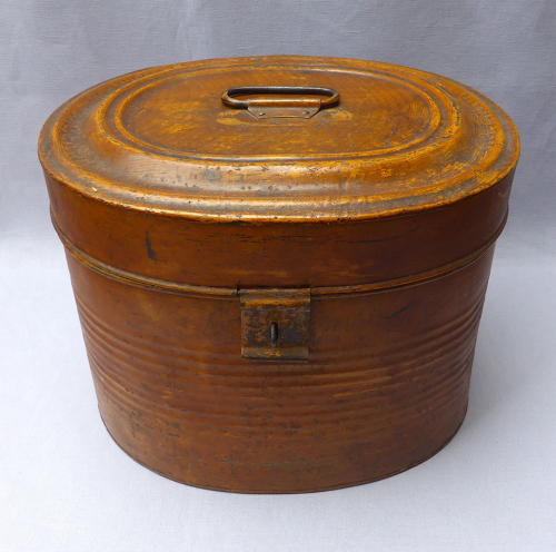 Victorian scumble glazed tin hatbox