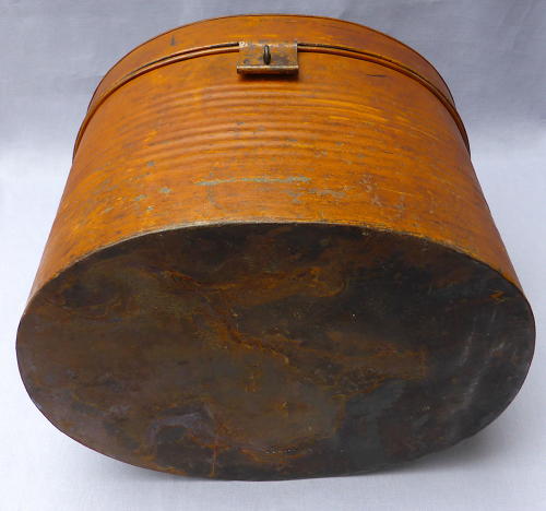 Victorian scumble glazed tin hatbox
