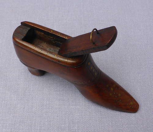 19thC Treen Shoe Snuff Box