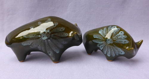 Stylish Pair of 1960s Lotus Pottery Bulls
