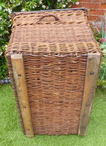 Large Edwardian Country House Laundry Basket