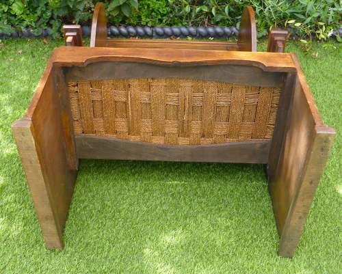 Vernacular Lambing Chair