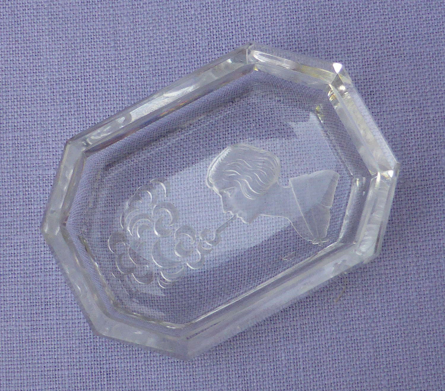 Heinrich Hoffman Intaglio Pin Dish