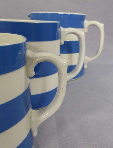 3 Graduated T G Green Cornishware Jugs