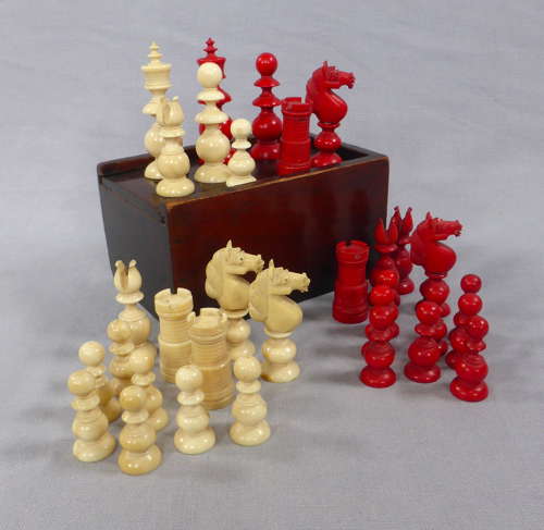 Ivory St. George Pattern Chess Set in Mahogany Box