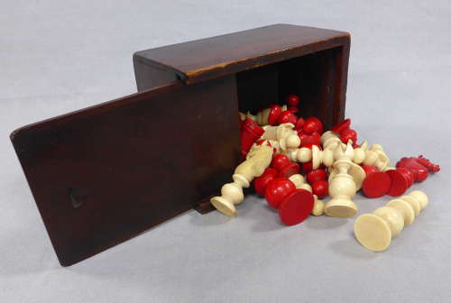 Ivory St. George Pattern Chess Set in Mahogany Box