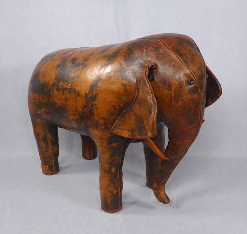 Omersa Elephant Ottoman
