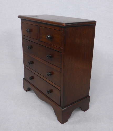 Miniature chest of drawers