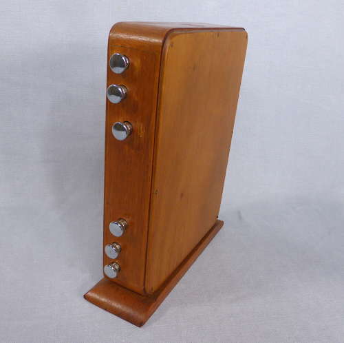 Perpetual roller desk calendar